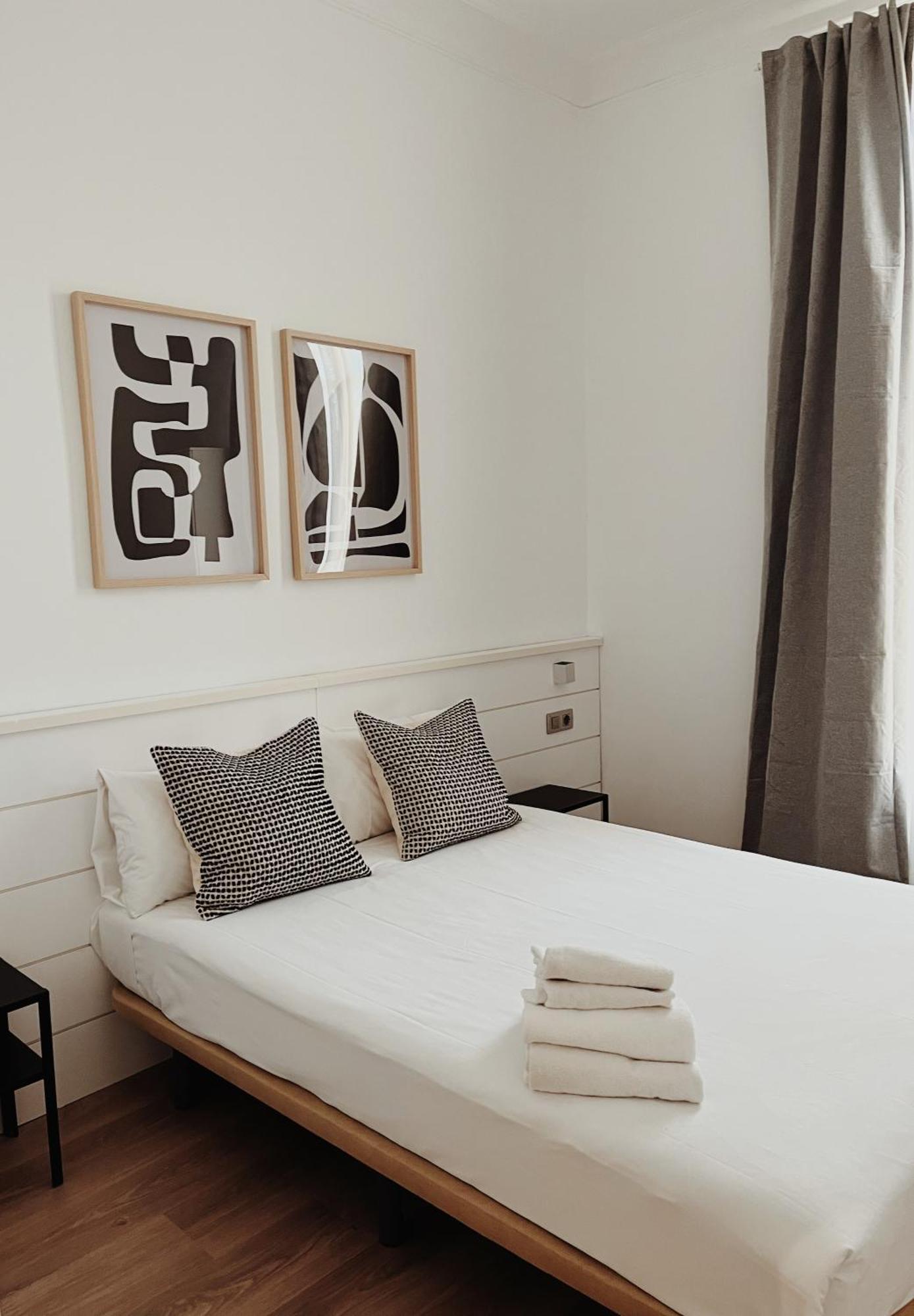 Apartamentos Express By Gaiarooms Barcelona Eksteriør billede